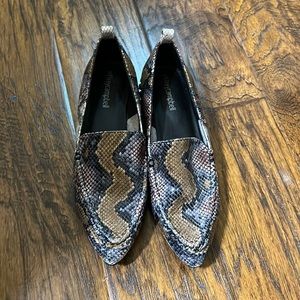 Snake print Jeffrey Campbell loafer